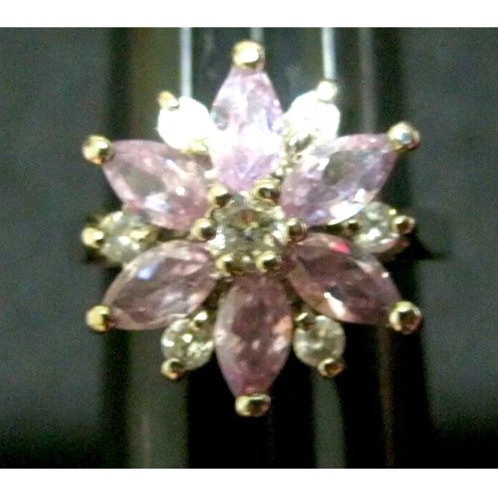 18k White Gold Plated Ring with Amethyst Stones in Floral Shape